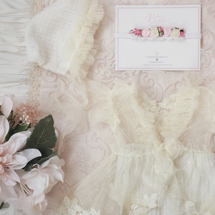 The Beautiful Aurelia Photography Outfit