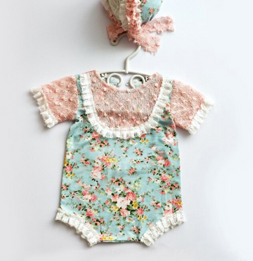 The Sweetest Floral Lace Vintage Retro Newborn Outfit
